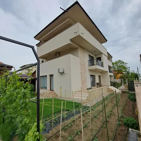 Gazde/Camere de închiriat Jovis Domus Eforie Sud (Constanta)