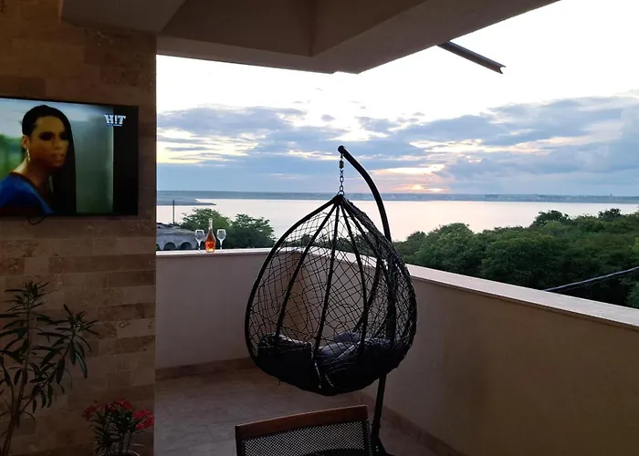 Jovis Domus Pansiyon *